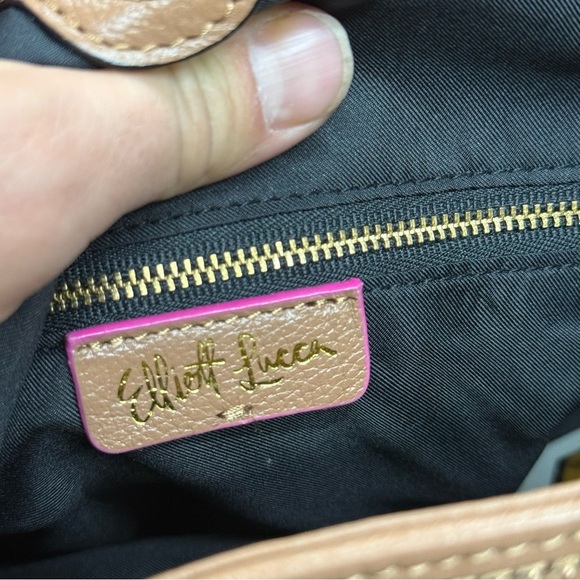 Elliott Lucca Leather Tassel Tote Bag NWT Brown Tan - Picture 5 of 7